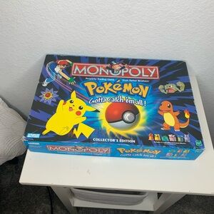 Monopoly Pokémon Collector's Edition Board Game USED